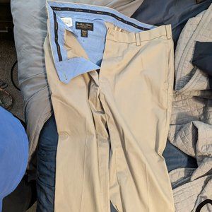 Brooks Brothers Lightweight Advantage Chinos - Clark Fit, Size 38x31